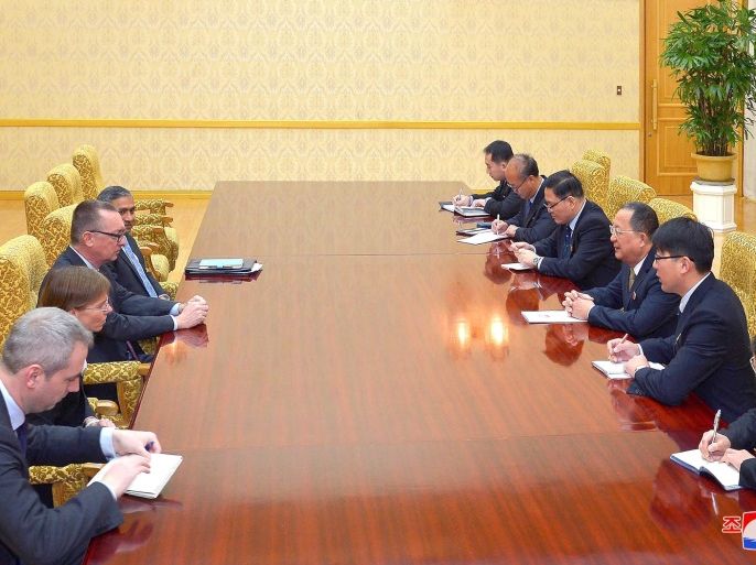 North Korea's Foreign Minister Ri Yong-Ho meets with Jeffrey Feltman, UN undersecretary-general for political affairs, in Pyongyang, North Korea, in this photo released by North Korea's Korean Central News Agency (KCNA) December 7, 2016. KCNA via REUTERS ATTENTION EDITORS - THIS IMAGE WAS PROVIDED BY A THIRD PARTY. REUTERS IS UNABLE TO INDEPENDENTLY VERIFY THIS IMAGE. NO THIRD PARTY SALES. SOUTH KOREA OUT. NO COMMERCIAL OR EDITORIAL SALES IN SOUTH KOREA?