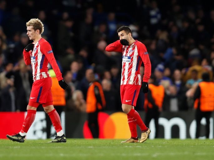 Soccer Football - Champions League - Chelsea vs Atletico Madrid - Stamford Bridge, London, Britain - December 5, 2017 Atletico Madrid’s Antoine Griezmann, Angel Correa and Thomas look dejected at the end of the match Action Images via Reuters/Paul Childs