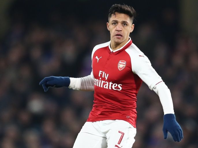 LONDON, ENGLAND - JANUARY 10: Alexis Sanchez of Arsenal during the Carabao Cup Semi-Final First Leg match between Chelsea and Arsenal at Stamford Bridge on January 10, 2018 in London, England. (Photo by Catherine Ivill/Getty Images)