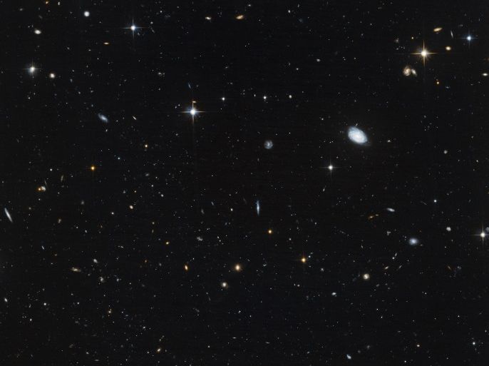 Astronomers used the NASA/ESA Hubble Space Telescope to unmask the dim, star-starved dwarf galaxy Leo IV. This Hubble image released on July 10, 2012, demonstrates why astronomers had a tough time spotting this small-fry galaxy: it is practically invisible. The image shows how the handful of stars from the sparse galaxy are virtually indistinguishable from the background. Residing 500 000 light-years from Earth, Leo IV is one of more than a dozen ultra-faint dwarf galax