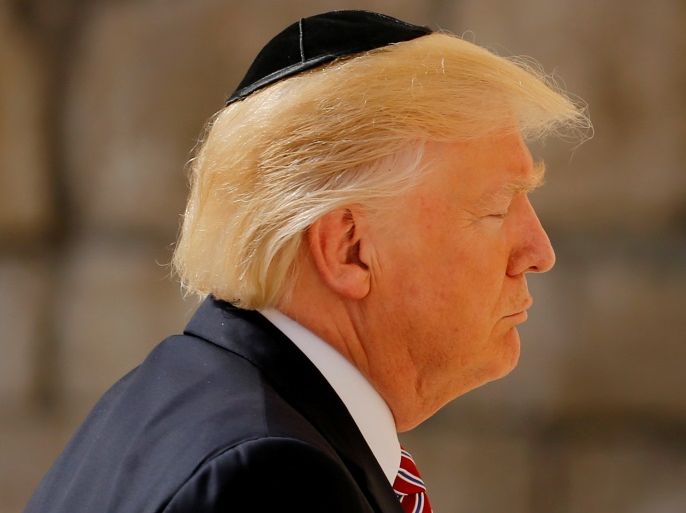 U.S. President Donald Trump prays at the Western Wall in Jerusalem May 22, 2017. REUTERS/Jonathan Ernst