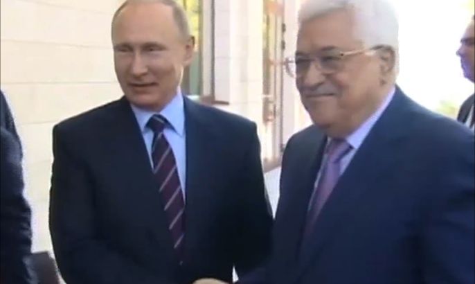 عباس يجدد خلال لقائه بوتين رفض التعاون مع واشنطن