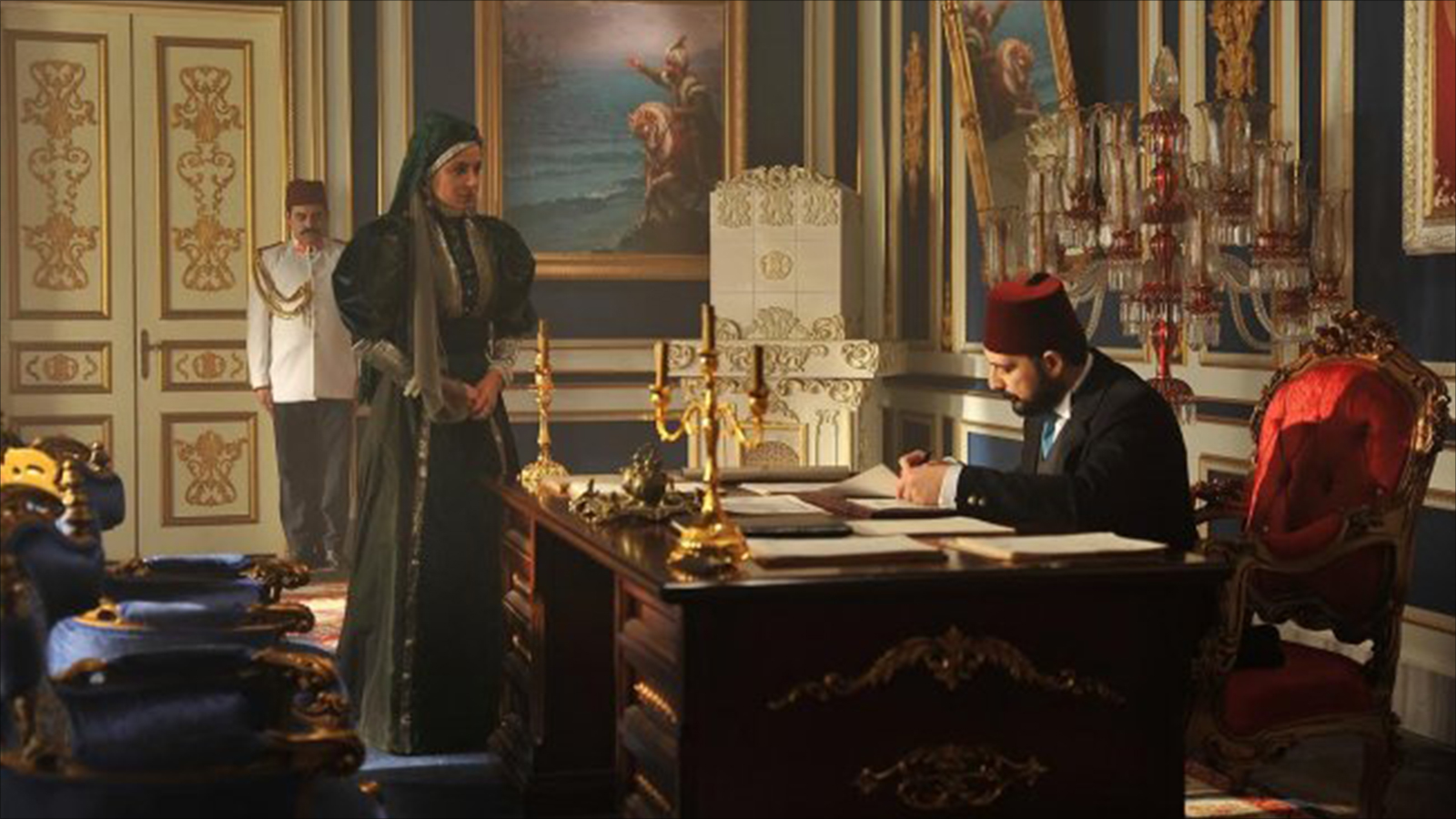 ‪لقطة من مسلسل السلطان عبد الحميد‬ (الصحافة التركية)