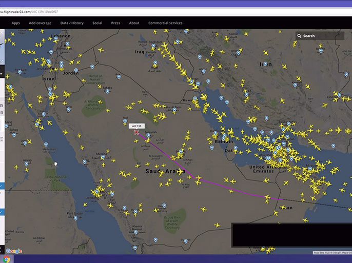 رحلة جوية هندية عبرت الأجواء السعودية إلى إسرائيل من موقع flightradar24.com