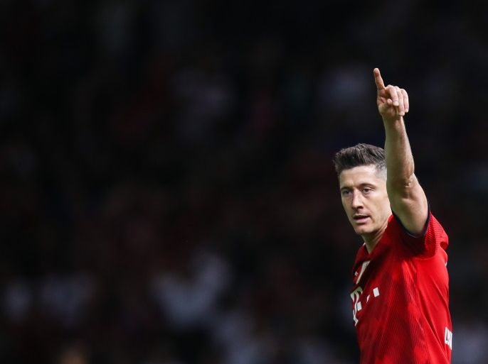 BERLIN, GERMANY - MAY 19: Robert Lewandowski #9 of FC Bayern Muenchen reacts during the DFB Cup final between Bayern Muenchen and Eintracht Frankfurt at Olympiastadion on May 19, 2018 in Berlin, Germany. (Photo by Maja Hitij/Bongarts/Getty Images)