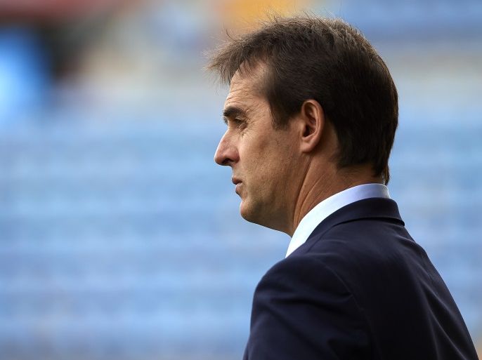 VILLAREAL, SPAIN - JUNE 03: Julen Lopetegui, manager of Spain looks on prior to the International Friendly match between Spain and Switzerland at Estadio de La Ceramica on June 3, 2018 in Villareal, Spain. (Photo by Manuel Queimadelos Alonso/Getty Images)