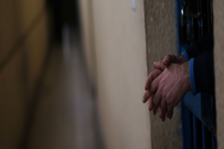 مدونات - أسير مسجون سجن معتقل