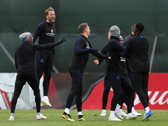 Soccer Football - World Cup - England Training- England Training Camp, Saint Petersburg, Russia - July 2, 2018. Harry Kane and his teammates train. REUTERS/Lee Smith