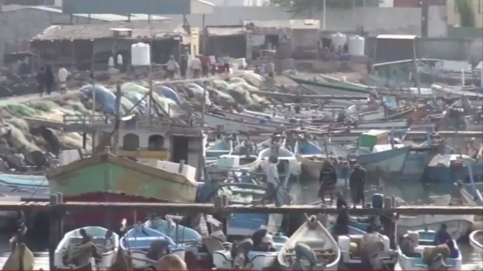‪التحالف السعودي الإماراتي سبق أن حذر الصيادين في الحديدة من الصيد‬ (الجزيرة-أرشيف)