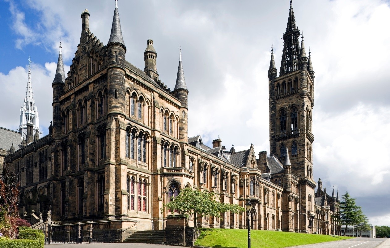 University of Glasgow (مواقع التواصل الاجتماعي)