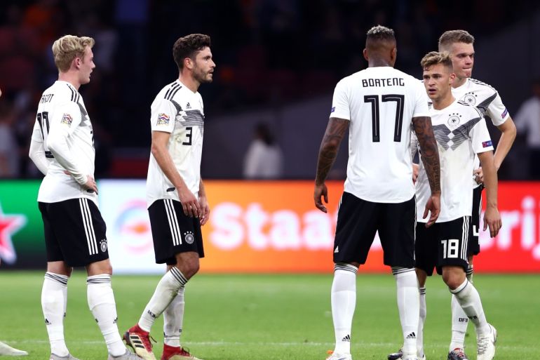 AMSTERDAM, NETHERLANDS - OCTOBER 13: German players look dejected after the match during the UEFA Nations League A group one match between Netherlands and Germany at Johan Cruyff Arena on October 13, 2018 in Amsterdam, Netherlands. (Photo by Alex Grimm/Bongarts/Getty Images)