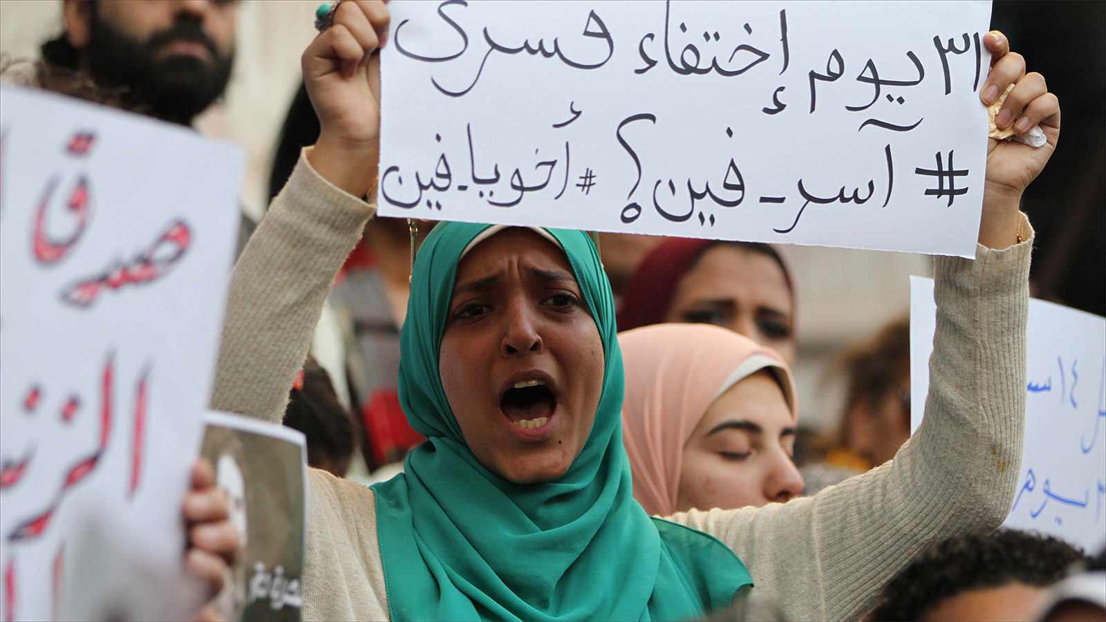 مصر تحتل مرتبة متأخرة في هامش الحريات وفق مؤشرات عالمية (الجزيرة)