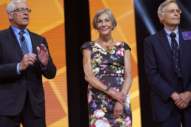 FAYETTEVILLE, AR - JUNE 1: Members of the Walton family (L-R) Rob, Alice and Jim speak during the annual Walmart shareholders meeting event on June 1, 2018 in Fayetteville, Arkansas. The shareholders week brings thousands of shareholders and associates from around the world to meet at the company's global headquarters. Rick T. Wilking/Getty Images/AFP== FOR NEWSPAPERS, INTERNET, TELCOS & TELEVISION USE ONLY ==