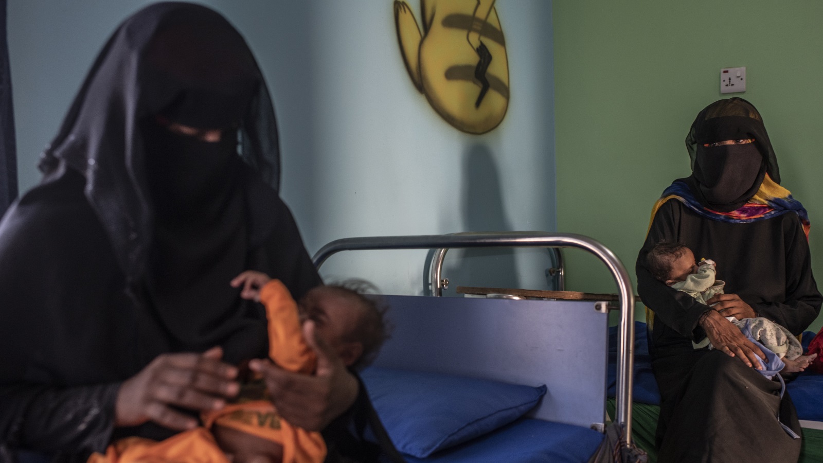 ‪(غيتي)‬ مليون امرأة يمنية مرضع أو حامل تعاني من الأنيميا