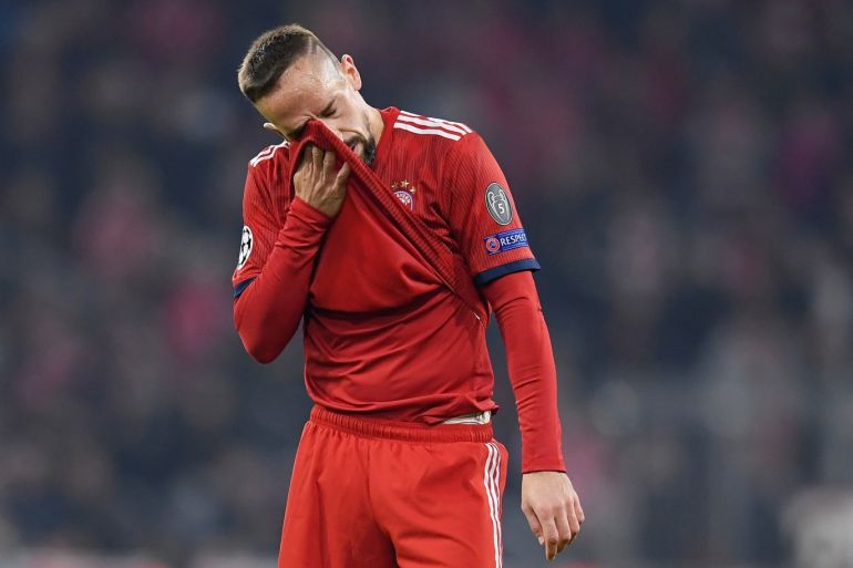 MUNICH, GERMANY - NOVEMBER 07: Franck Ribery of FC Bayern Muenchen reacts during the Group E match of the UEFA Champions League between FC Bayern Muenchen and AEK Athens at Allianz Arena on November 07, 2018 in Munich, Germany. (Photo by Matthias Hangst/Bongarts/Getty Images )