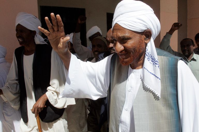 Sudanese Umma Party presidential candidate Sadiq el Mahdi
