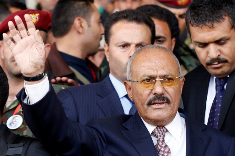 FILE PHOTO Yemen's former President Ali Abdullah Saleh gestures to supporters as he arrives to a rally held to mark the 35th anniversary of the establishment of his General People's Congress party in Sanaa, Yemen August 24, 2017. REUTERS/Khaled Abdullah/File Photo