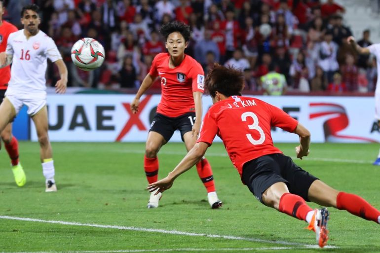 DUBAI, UNITED ARAB EMIRATES - JANUARY 22: Kim Jin-Su of South Korea (3) scores his team's second goal during the AFC Asian Cup round of 16 match between South Korea and Bahrain at Rashid Stadium on January 22, 2019 in Dubai, United Arab Emirates. (Photo by Francois Nel/Getty Images)