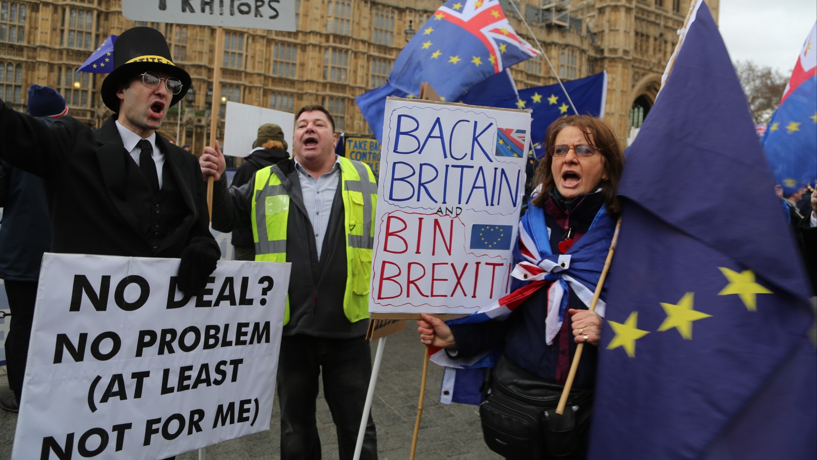 ‪أعداد البريطانيين الذين تراجعوا عن دعم الخروج من الاتحاد الأوروبي في تزايد مستمر‬ أعداد البريطانيين الذين تراجعوا عن دعم الخروج من الاتحاد الأوروبي في تزايد مستمر (الأناضول)