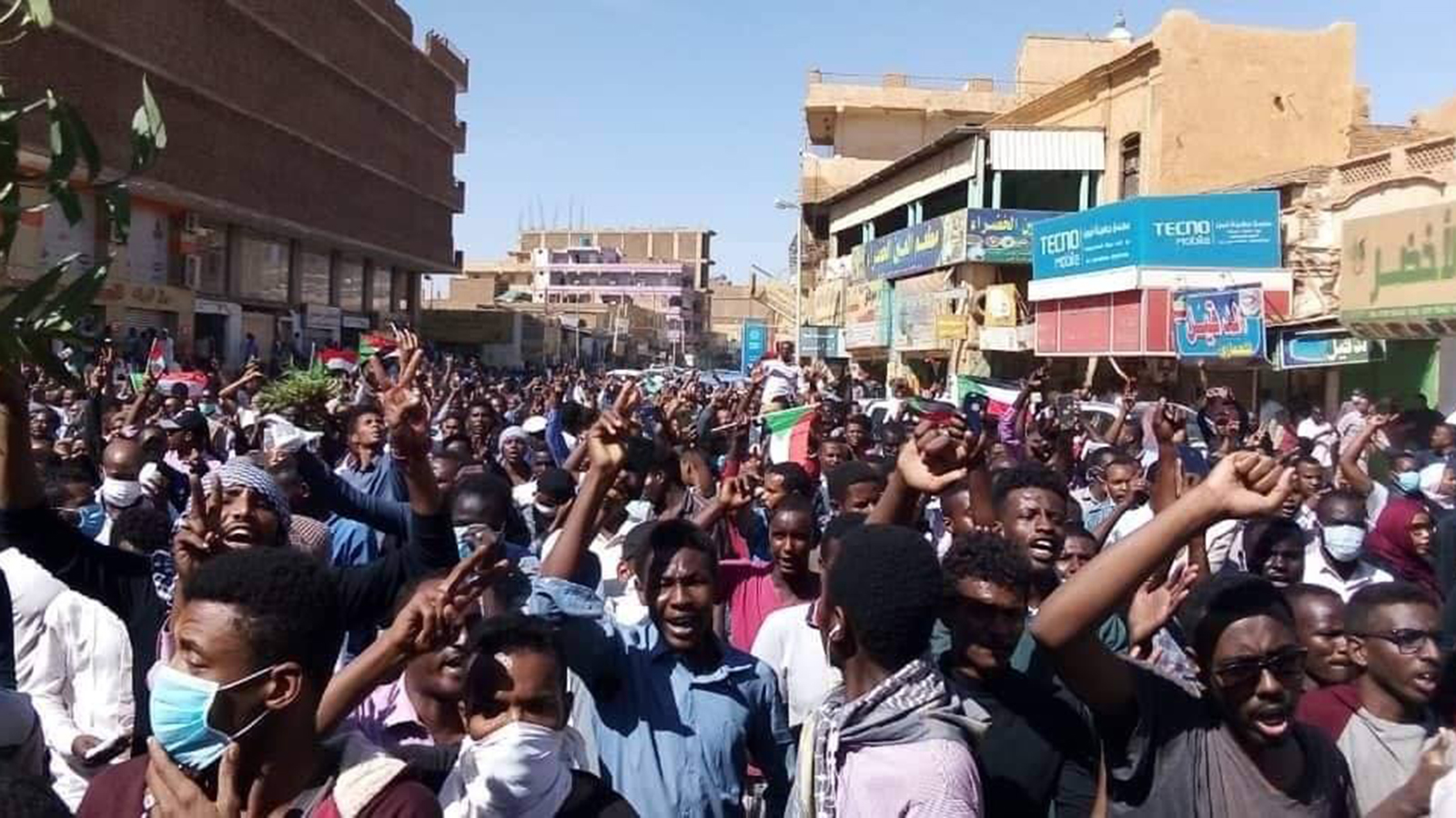 ‪الاحتجاجات في السودان دخلت شهرها الثالث مطالبة بتنحي الرئيس وسقوط النظام‬ (مواقع التواصل الاجتماعي)