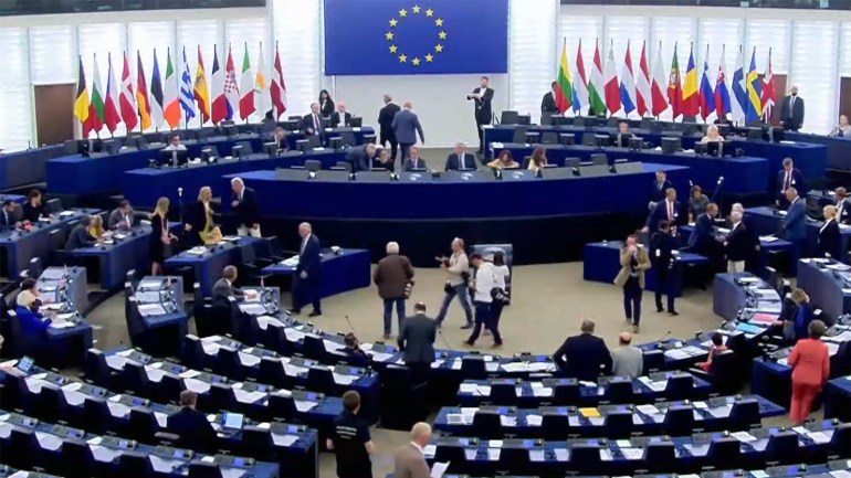 البرلمان الأوروبي يدين انتهاك السعودية لحقوق الناشطات