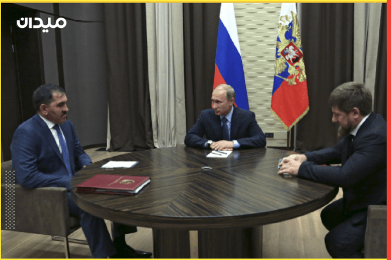 حاكم الشيشان رمضان قديروف (إلى اليمين) والرئيس الروسي بوتين (في الوسط) وزعيم إنغوشيتيا يونس بك يفكوروف (إلى اليسار) (رويترز)
