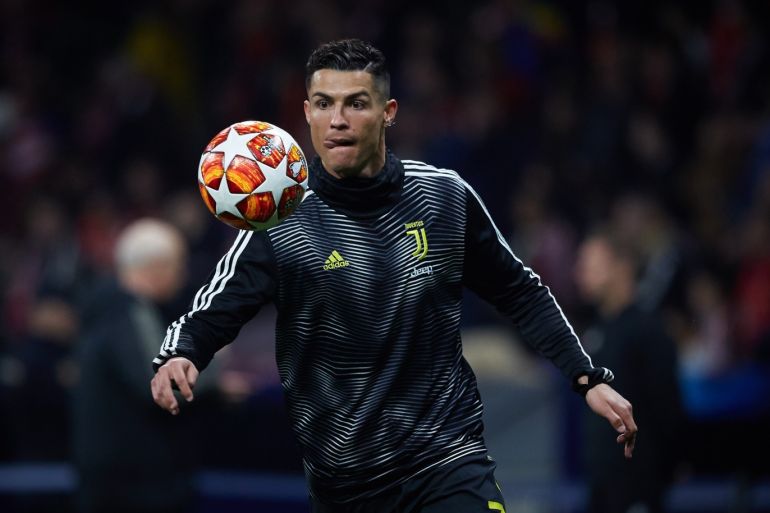 MADRID, SPAIN - FEBRUARY 20: Cristiano Ronaldo of Juventus warms up before the UEFA Champions League Round of 16 First Leg match between Club Atletico de Madrid and Juventus at Estadio Wanda Metropolitano on February 20, 2019 in Madrid, Spain. (Photo by Gonzalo Arroyo Moreno/Getty Images)