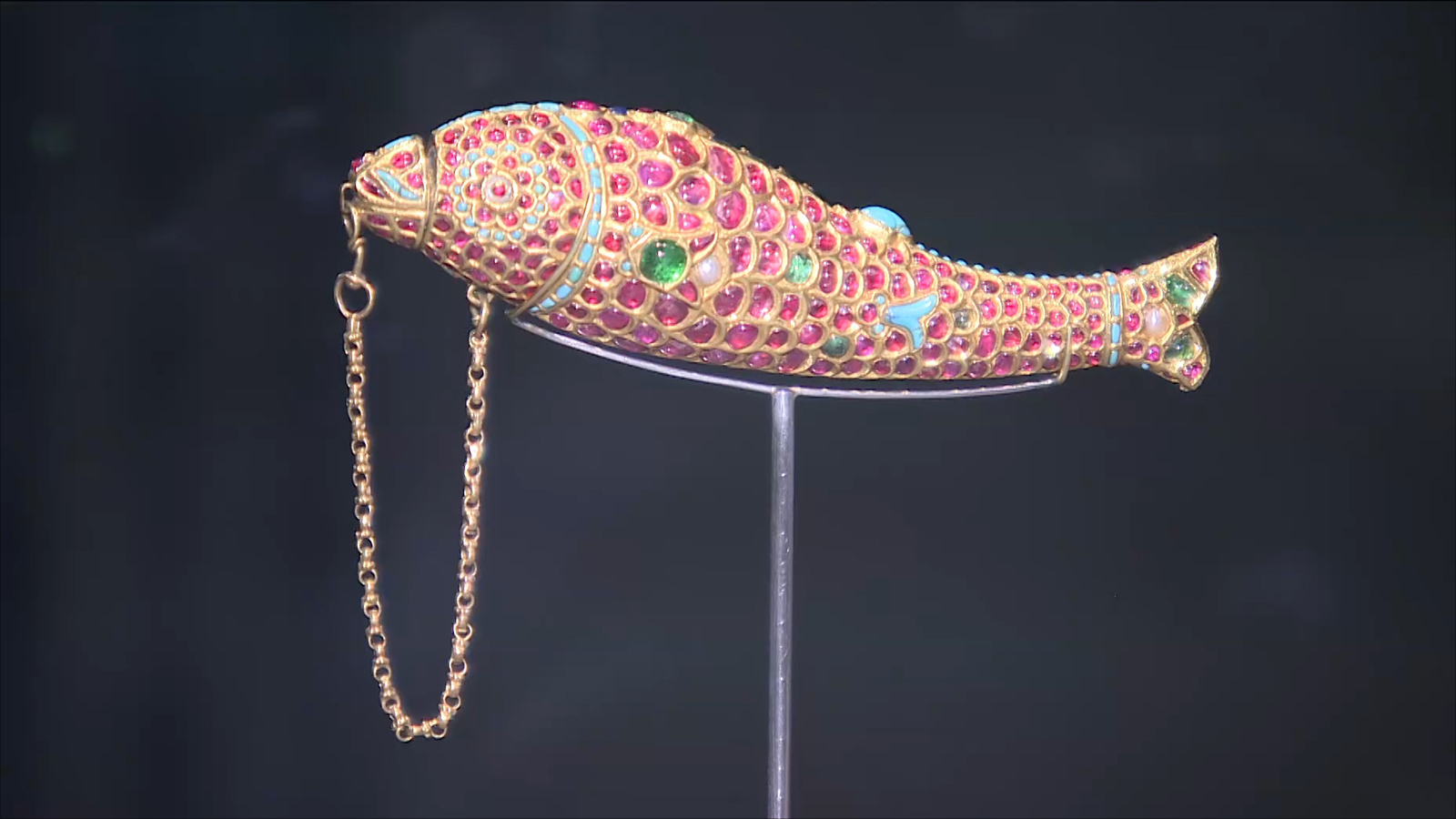 قطع نادرة من العصر المغولي بمتحف قطر (الجزيرة-أرشيف)