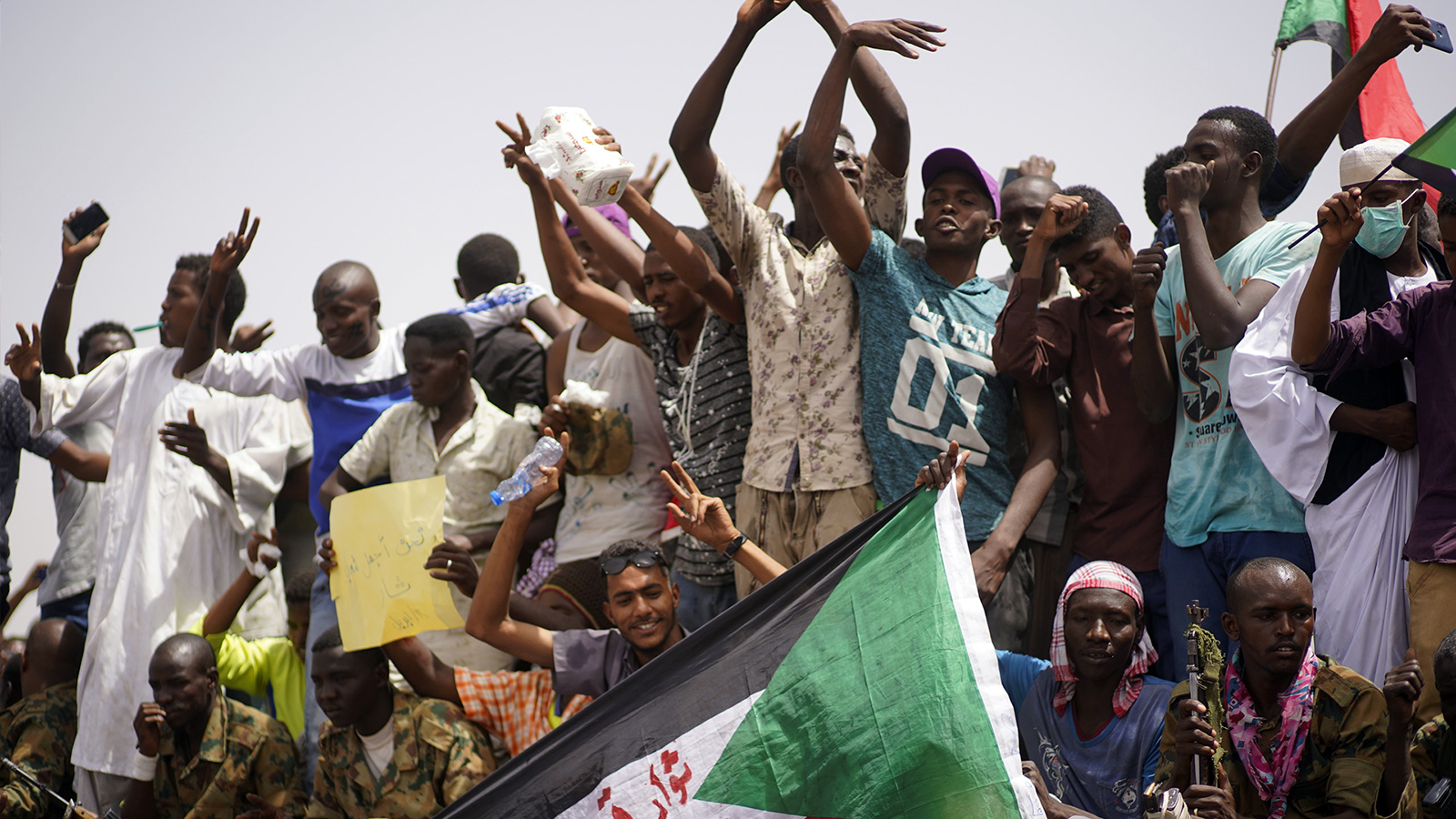 الافتقار للقدرة على خلق وظائف جديدة برواتب كافٍية، في مواجهة ارتفاع تكاليف المعيشة، ساهم في تهيئة الظروف لحركة الاحتجاج السودانية