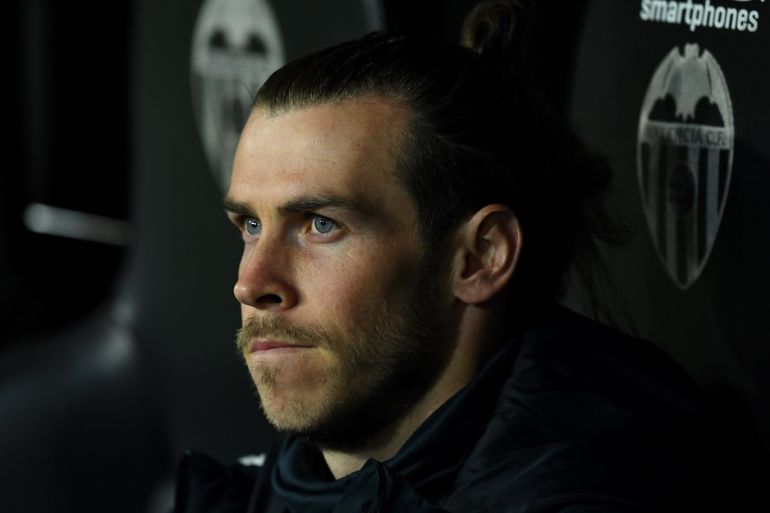VALENCIA, SPAIN - APRIL 03: Gareth Bale of Real Madrid sits on the bench prior to the La Liga match between Valencia CF and Real Madrid CF at Estadio Mestalla on April 03, 2019 in Valencia, Spain. (Photo by David Ramos/Getty Images)