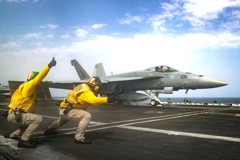 An F/A-18E Super Hornet is launched from the flight deck of the U.S. Navy Nimitz-class aircraft carrier USS Abraham Lincoln in the Arabian Sea May 16, 2019. Picture taken May 16, 2019. U.S. Navy/Mass Communication Specialist 3rd Class Jeff Sherman/Handout via REUTERS. ATTENTION EDITORS - THIS IMAGE WAS PROVIDED BY A THIRD PARTY