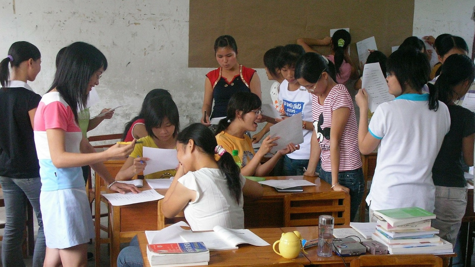 ‪الصين أول من نفذت نظام الامتحانات‬ (مواقع التواصل الاجتماعي)