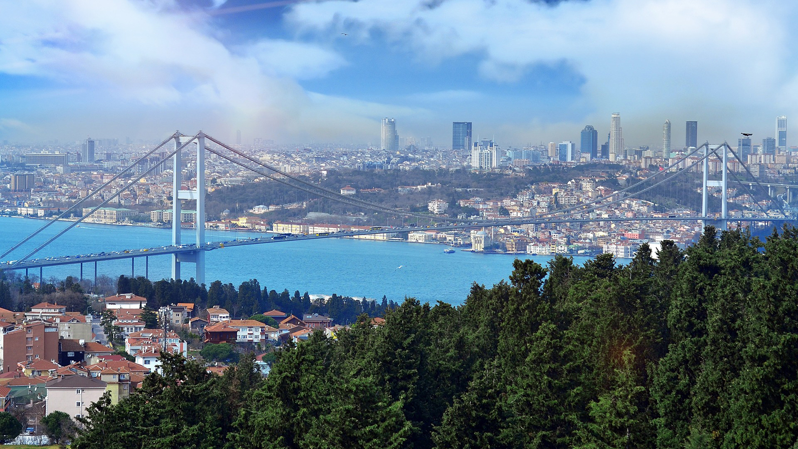 السلطات التركية تحاول جذب أكبر عدد من السياح (الجزيرة)