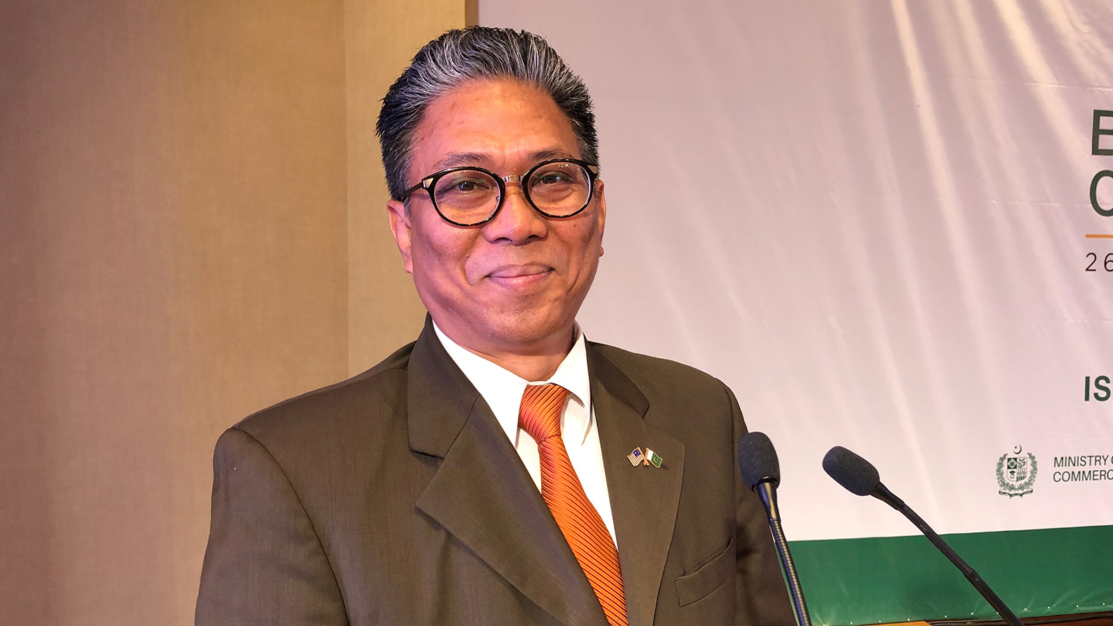 ‪السفير الماليزي في باكستان إكرام محمد إبراهيم: الأولوية قد تكون في الاستثمار بقطاع الخدمات‬ (الجزيرة)