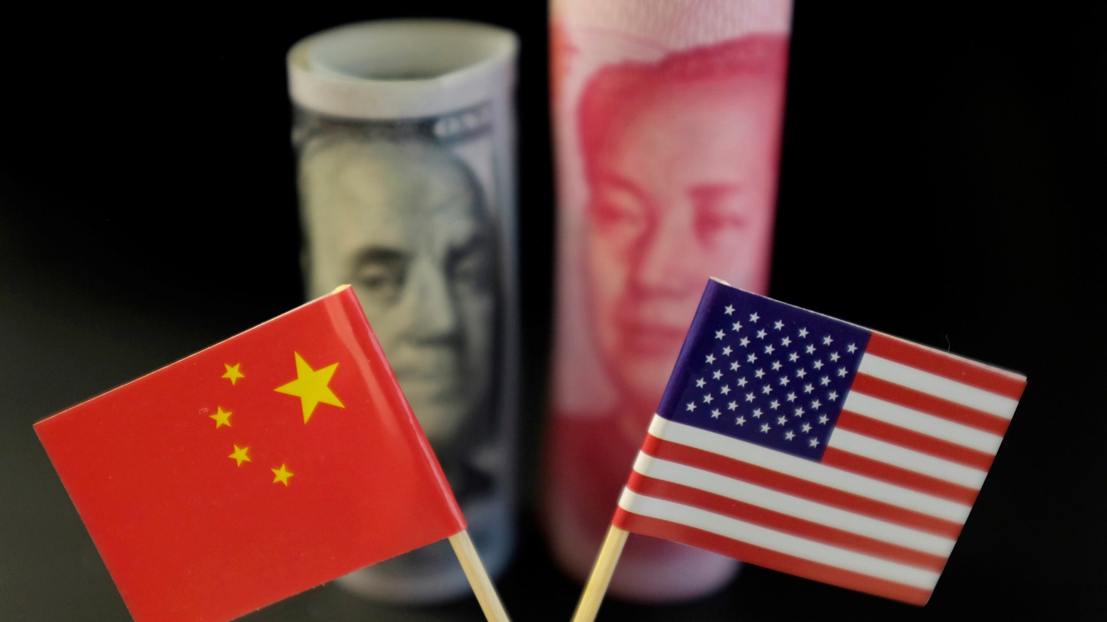  الصين أعلنت فرض رسوم جمركية انتقامية على منتجات أميركية (رويترز)