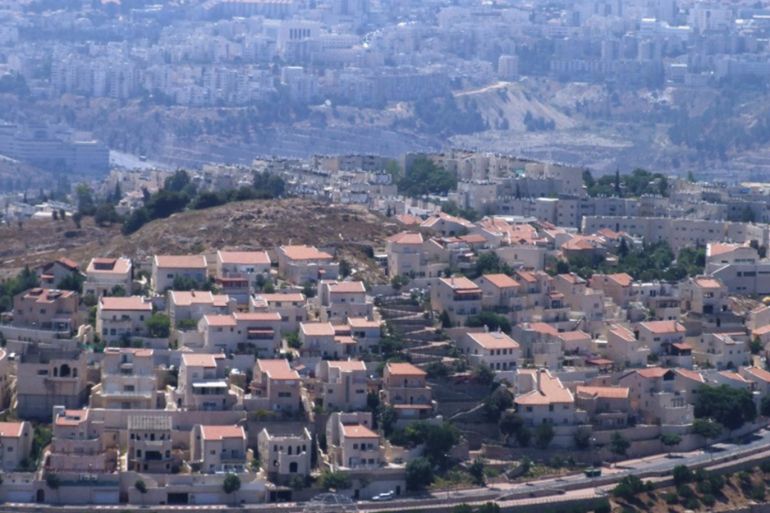 الضم الزاحف للضفة الغربية بالأخطبوط الاستيطاني بين القدس والمنطقة "سي".