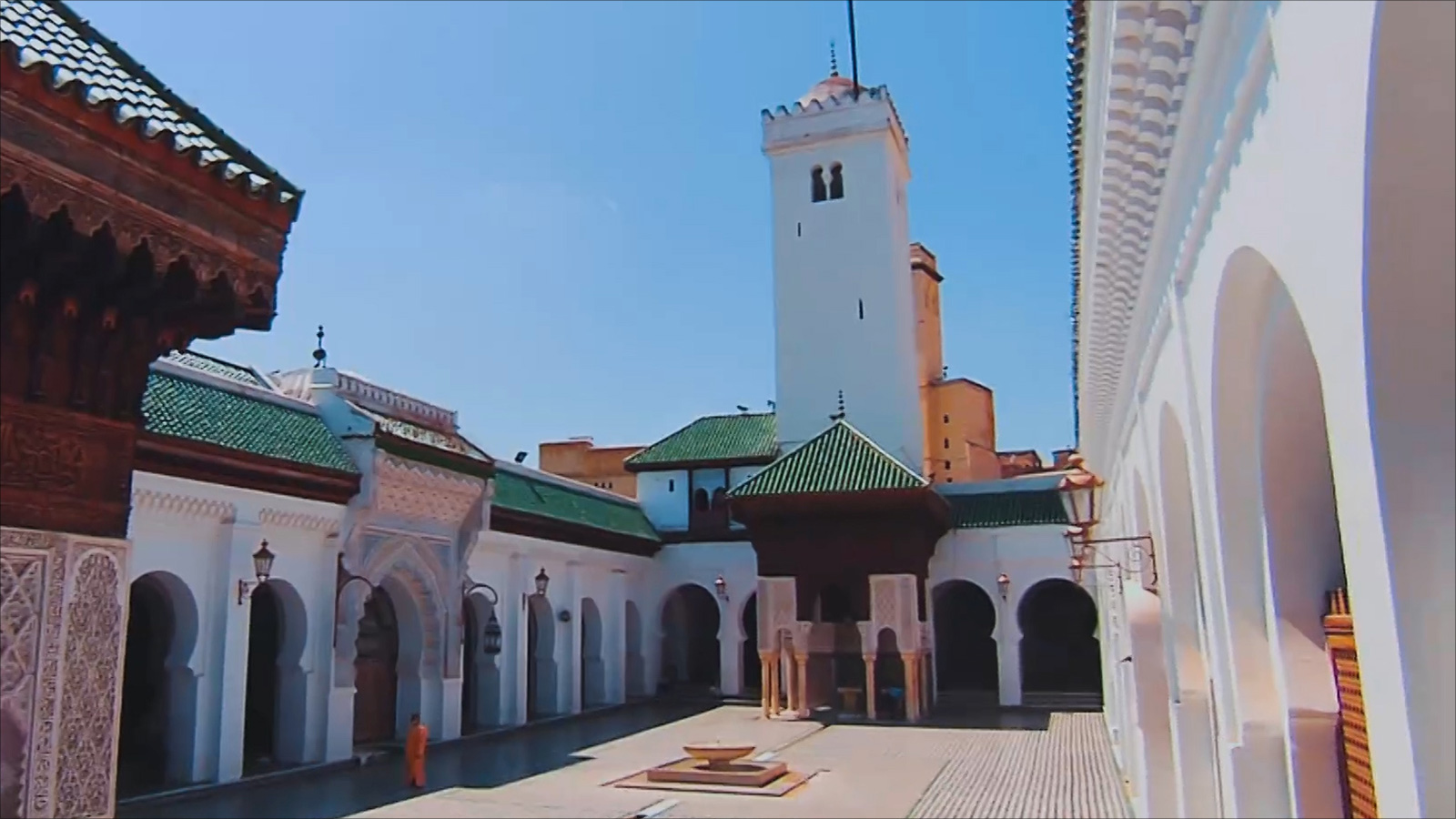 جامعة القرويين من أقدم الجامعات في العالم (الجزيرة)