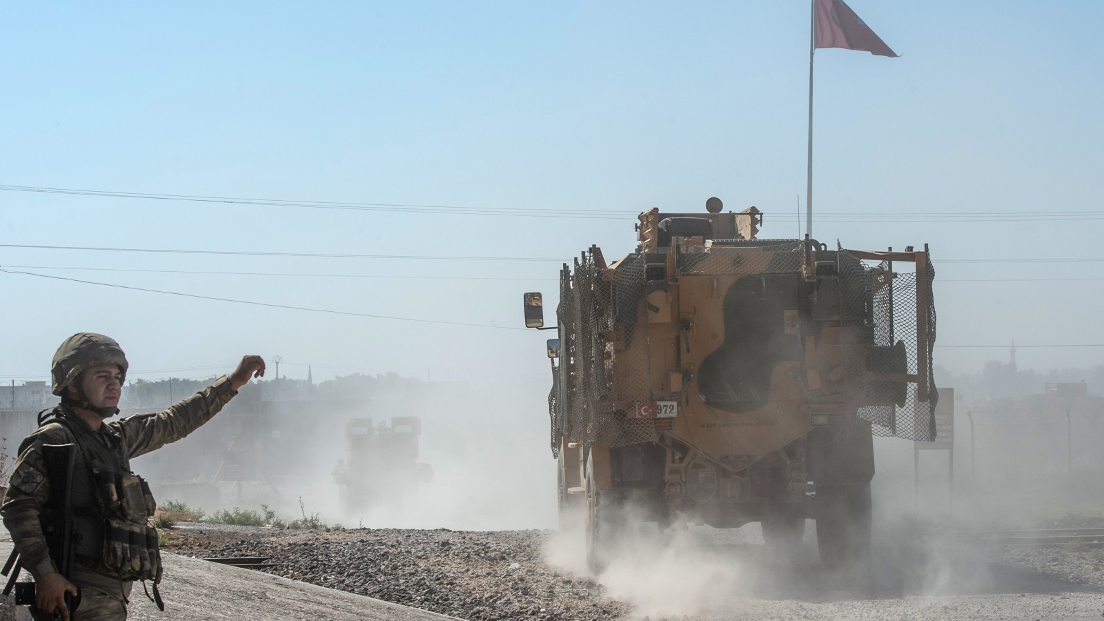 ‪قوات الجيش التركي والمعارضة السورية أطلقت عملية 