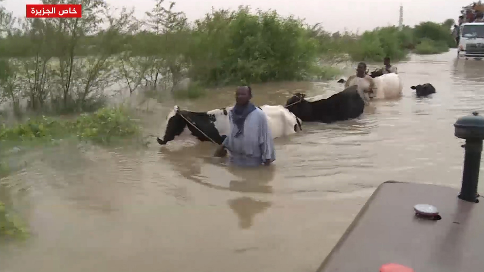 ‪وفاة العشرات بسبب الأمطار والسيول في السودان‬ (الجزيرة)