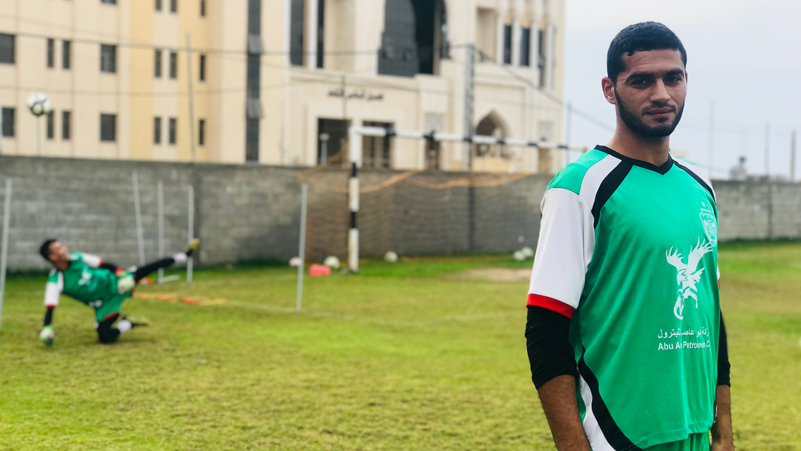 علاء عطية عاش تجربة مميزة حين خاض نهائي كأس فلسطين في عام 2015 (الجزيرة)