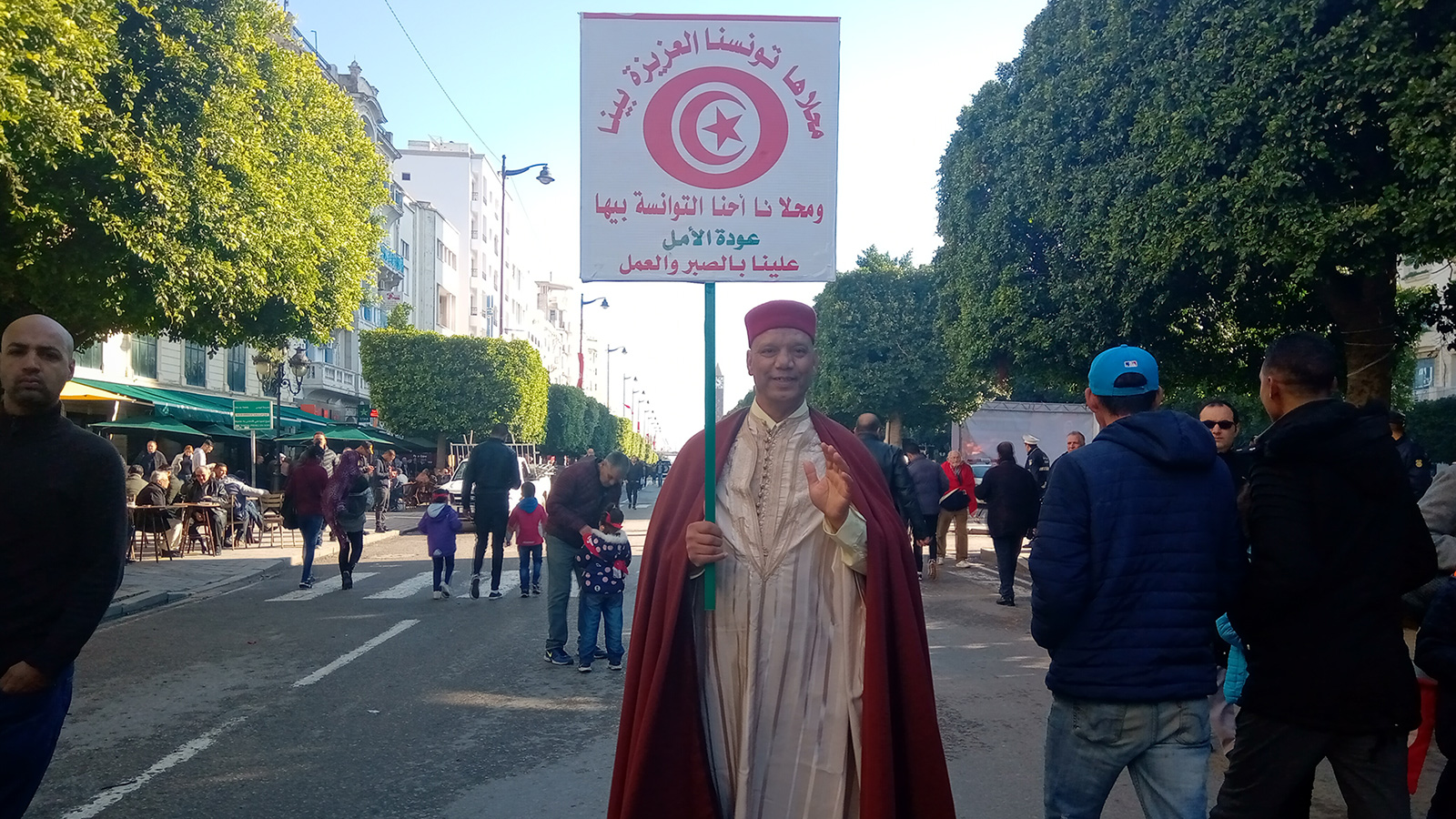 ‪محمد علي الدريدي: الثورة التونسية تعدّ الأنجح في المنطقة العربية رغم أن مسارها الانتقالي لم يكتمل‬  (الجزيرة)