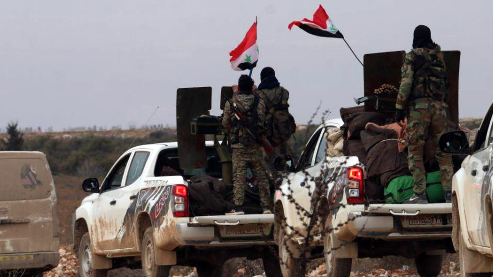 ‪جنود النظام يسيطرون على مناطق واسعة في ريف حلب‬ (رويترز)