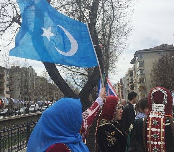 فتيات الايغور في تركيا