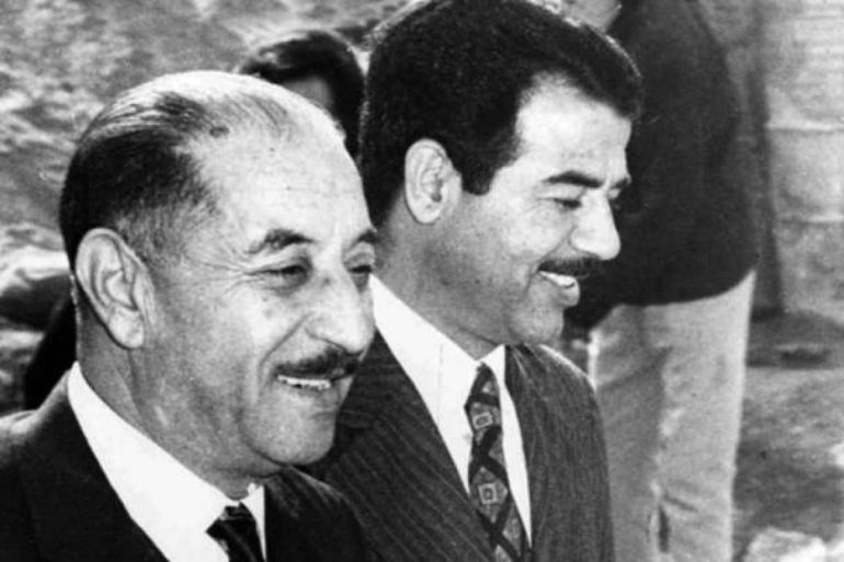 احمد حسن البكر مع صدام حسين / ارشيف الصحافة العراقية