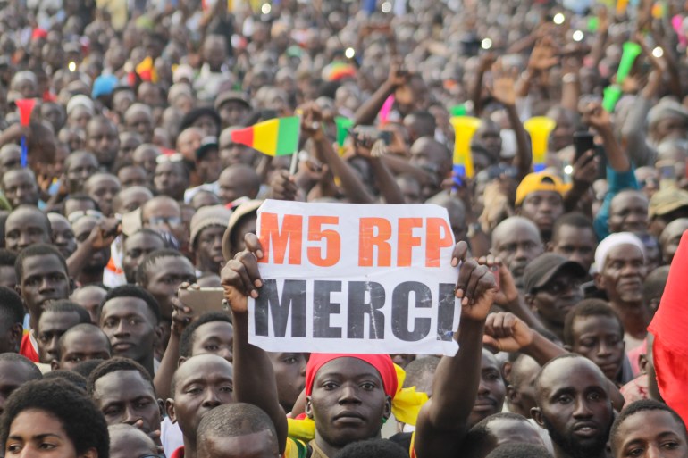 Thousands attend opposition rally in Bamako