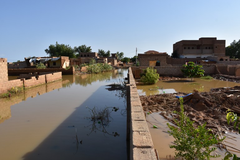 Heavy rain hits Sudan's Omdurman city
