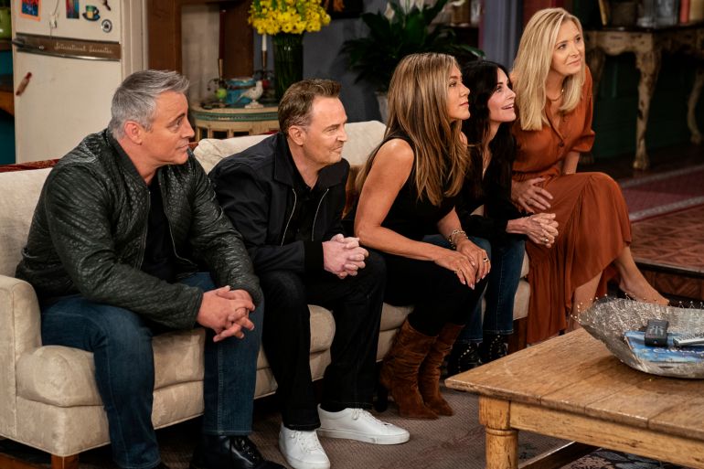 Matt LeBlanc, Matthew Perry, Jennifer Aniston, Courteney Cox and Lisa Kudrow appear (along with David Schwimmer) in the special Friends: The Reunion