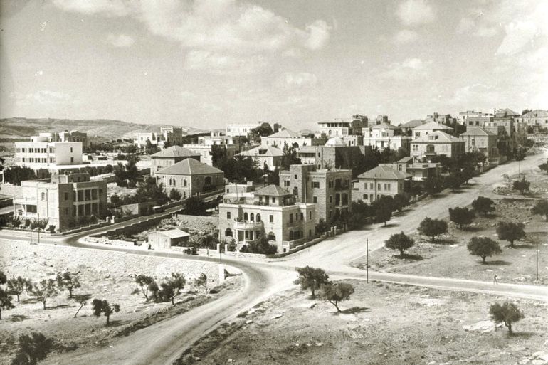 القدس-الشيخ جراح-بنيت العديد من القصور في حي الشيخ جراح في القرن الثامن عشر وكانت مصيفا للعائلات المقدسية خارج السور-مواقع التواصل