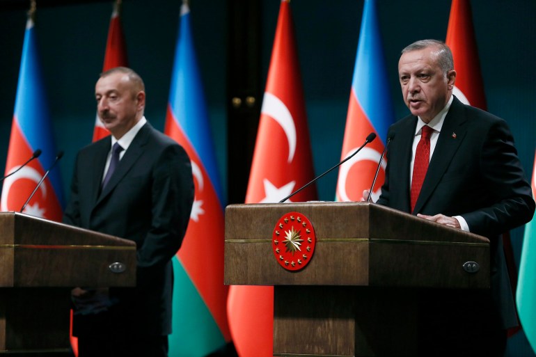 مؤتمر صحفي بين أردوغان وإلهام علييف في أذربيجان
