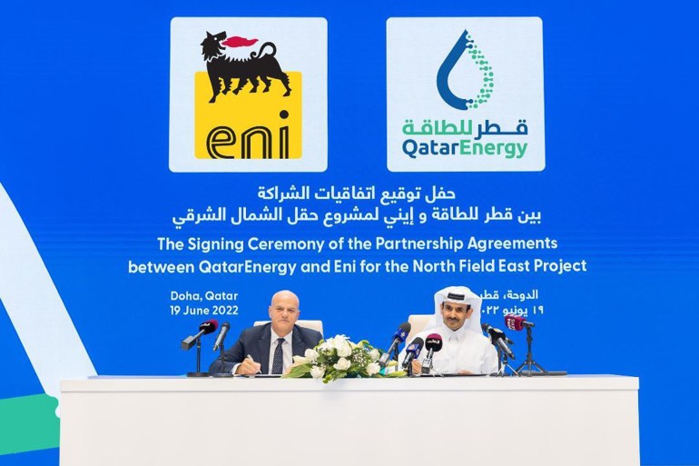 توقيع اتفاقية شراكة بين قطر للطاقة وإيني لمشروع حقل الشمال الشرقي (الجزيرة)